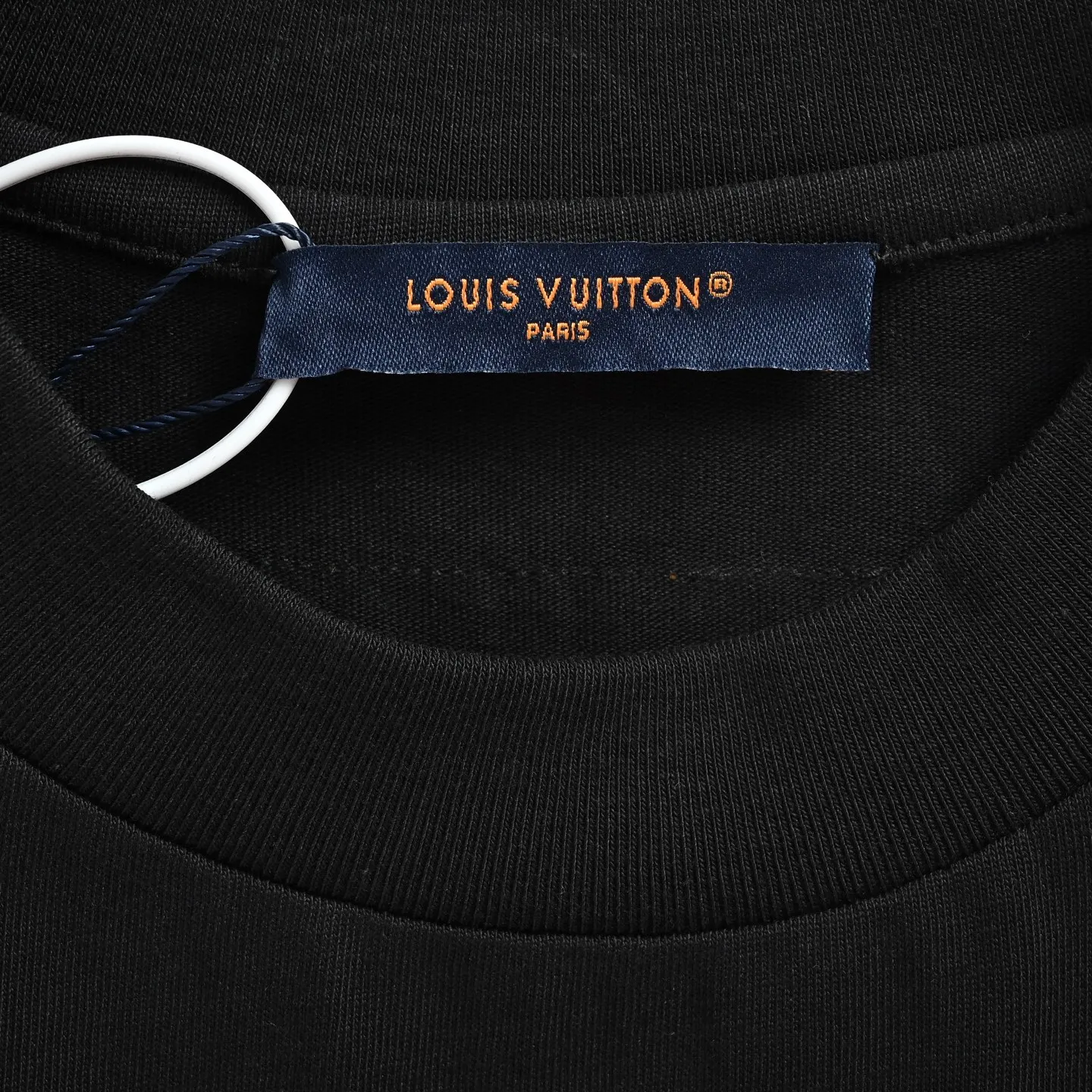 Louis Vuitton/ Logo